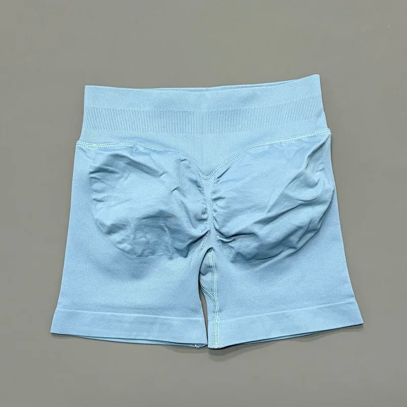 Short Débora