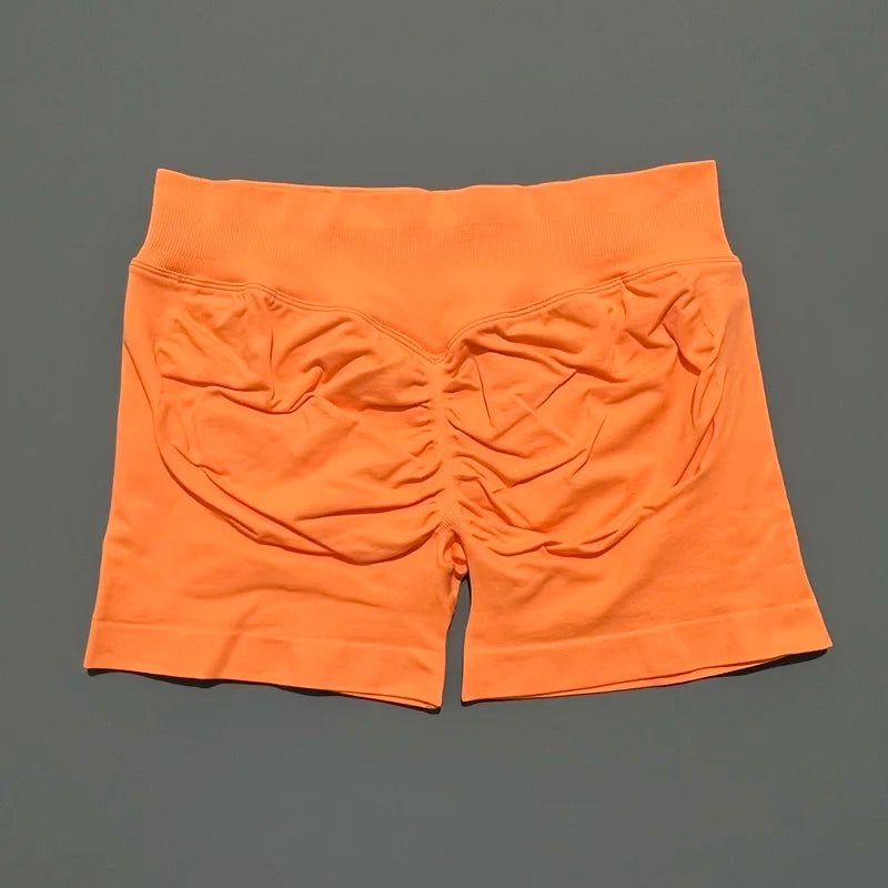 Short Débora