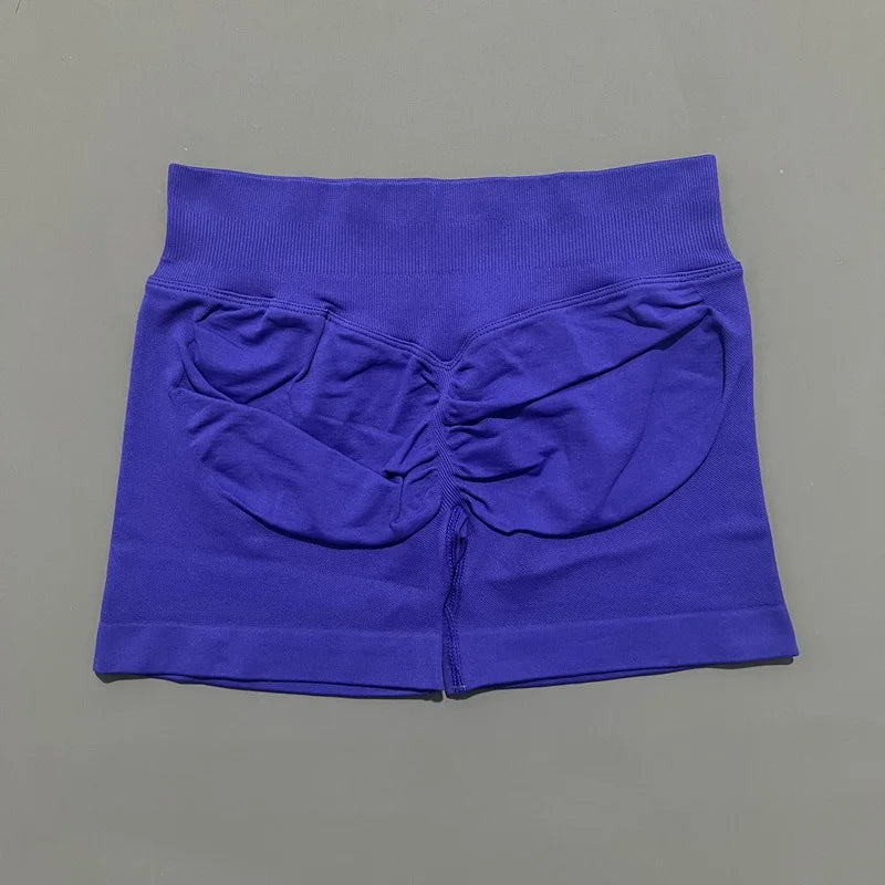 Short Débora
