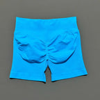 Short Débora