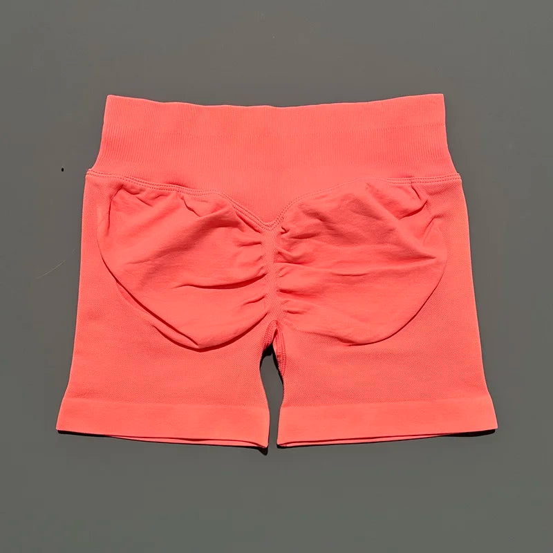 Short Débora