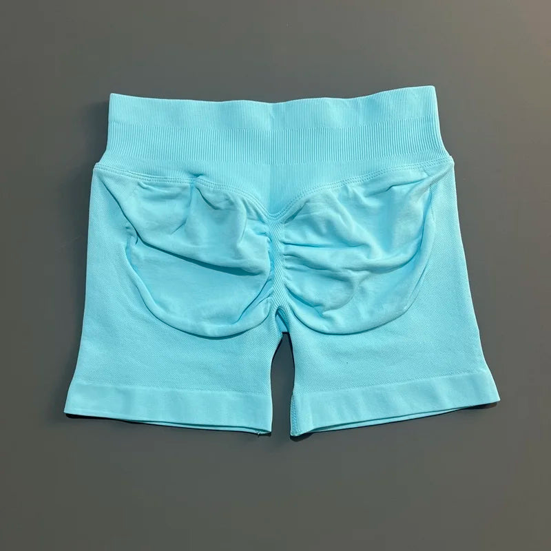 Short Débora