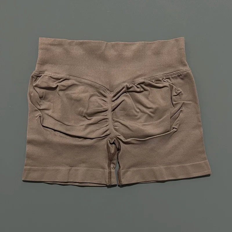 Short Débora