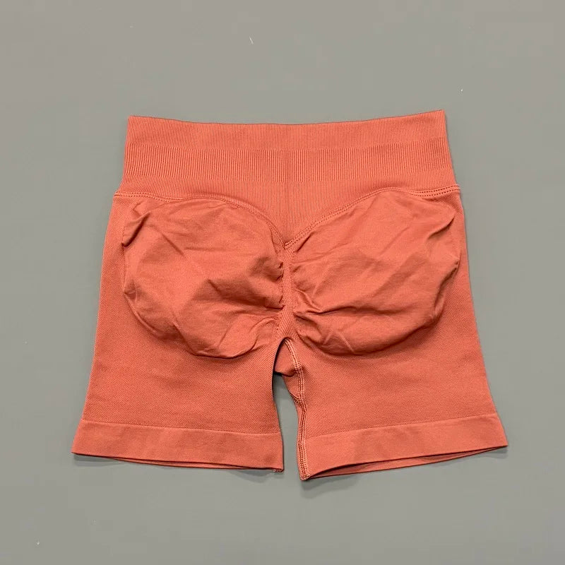 Short Débora