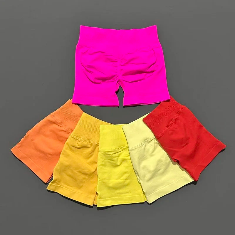 Short Débora