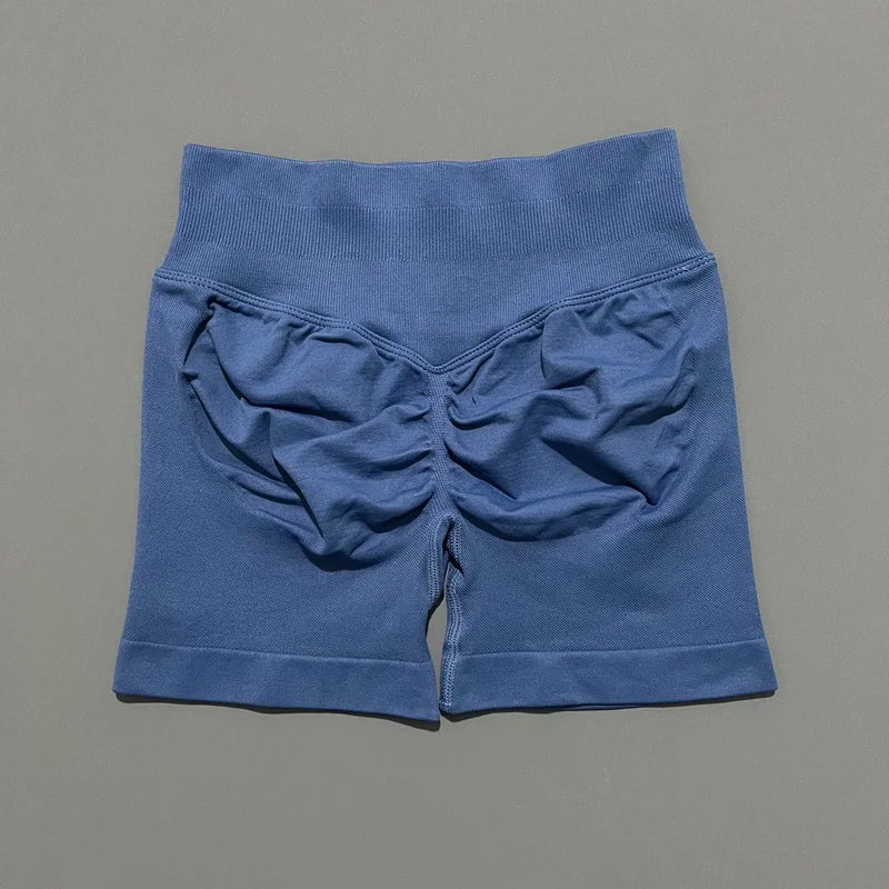 Short Débora