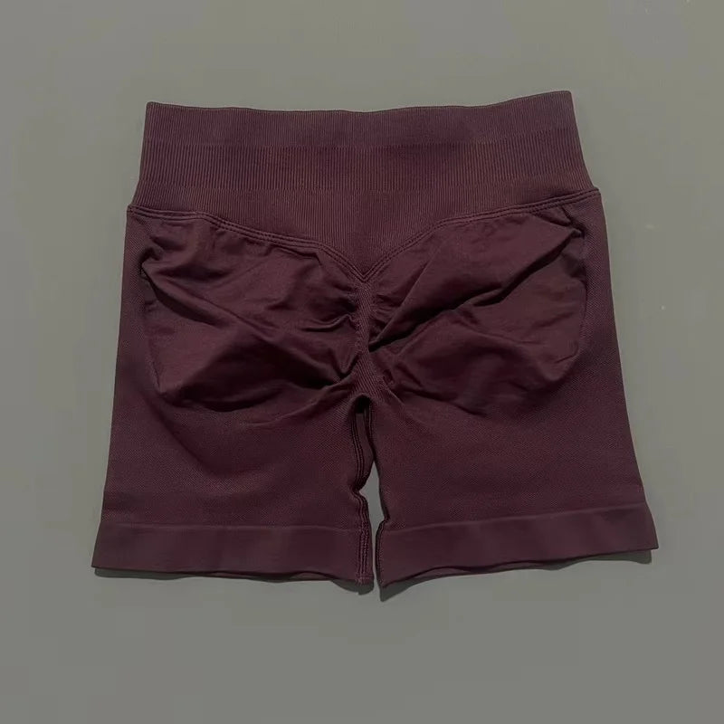 Short Débora