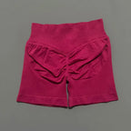 Short Débora